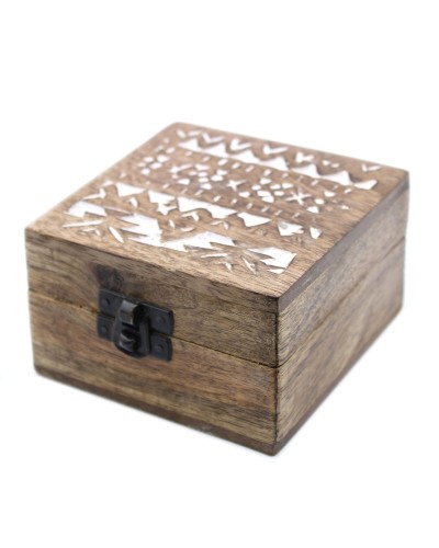 Caja de Madera Blanca - 4x4  Diseño Eslavo
